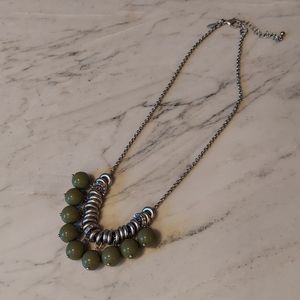 Green ball necklace